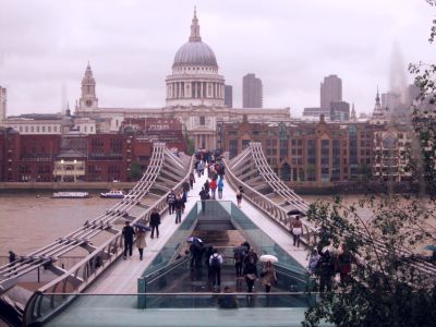 Millennium Br&uuml;cke